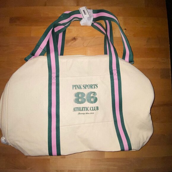 Victoria’s Secret PINK Canvas Pink Sports 86 Duffle Bag, NWT, Preppy & Cute - Picture 1 of 7